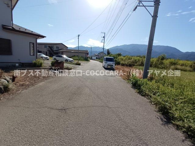 南アルプス市十日市場　土地の周辺|市道若草375号線幅員5.08ｍ　交通量少な目です！