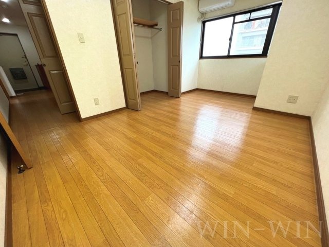 アヴァンセ山本の寝室