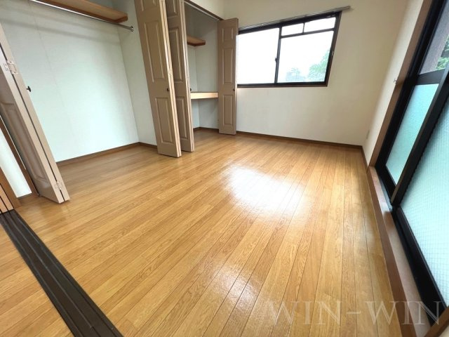アヴァンセ山本の寝室