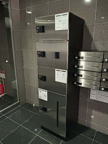 【エントランス】ウイング宝町フォース