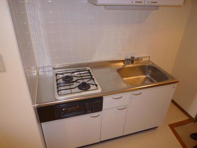 エムズ３のキッチン