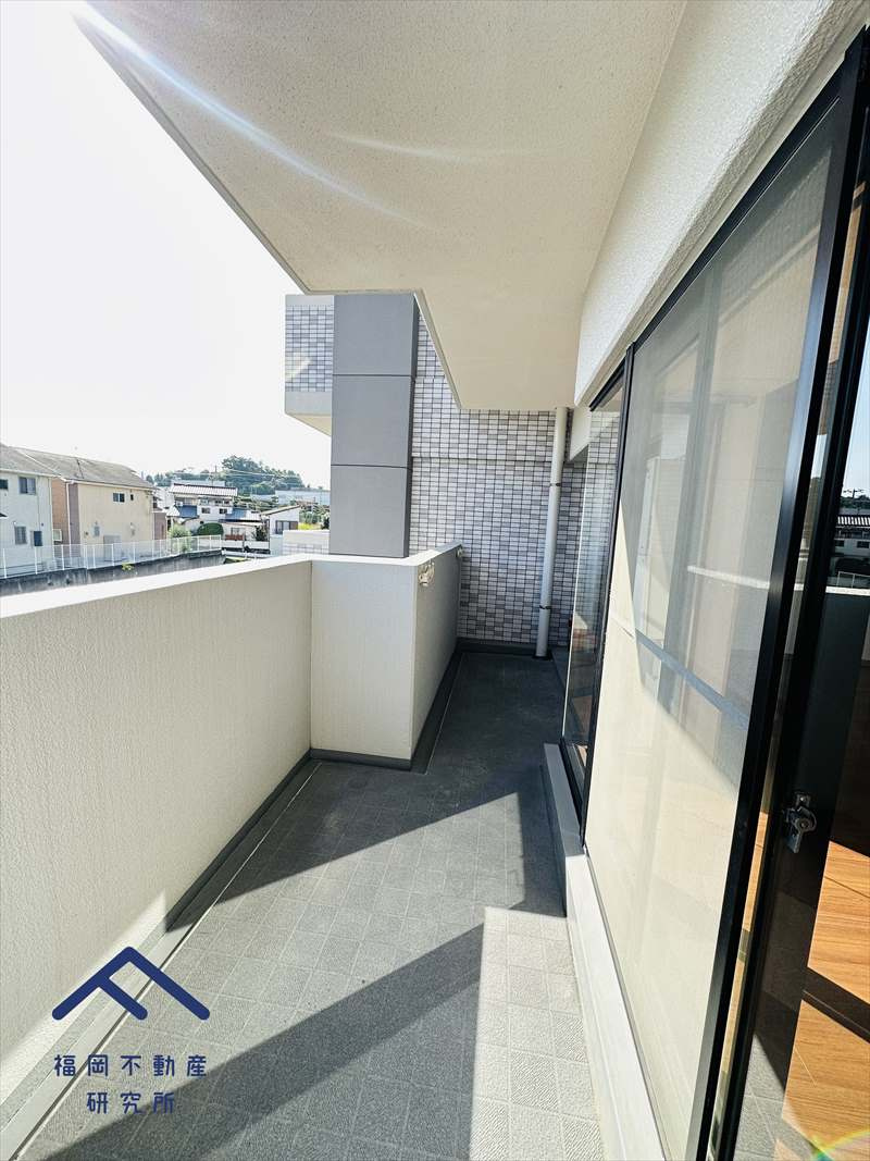 アルフィーネ大野城のバルコニー