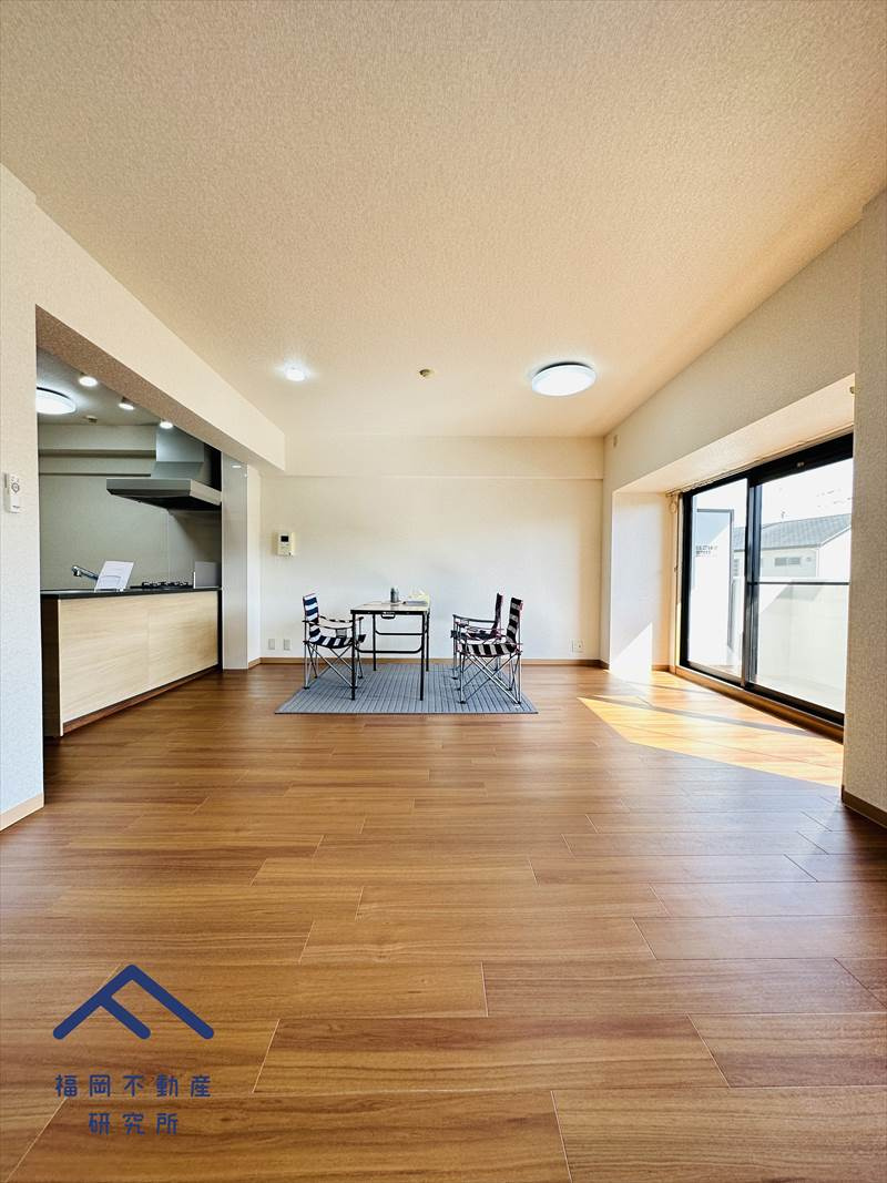 アルフィーネ大野城の居間・リビング