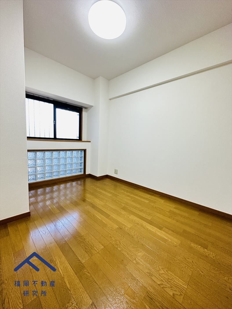 アルフィーネ大野城の洋室