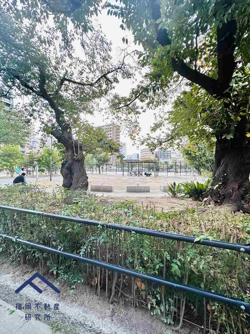 駅南カステリアWADAの周辺