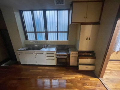 【キッチン】 | 天久戸建 | ※退去前の為、写真と現状が異なる場合がございます