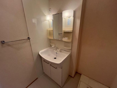 【洗面所】 | フルールエクラ