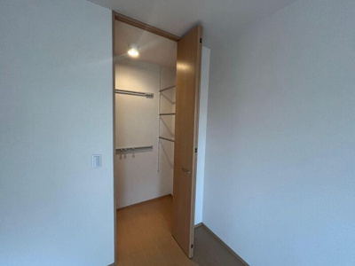 【洋室】 | フルールエクラ