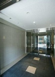 ロイヤルパレスのエントランス