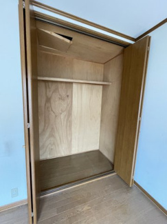 【収納】 | 一庫　中古戸建 | 現地（２０２３年８月）撮影
さがすリノベーションでマイホームを購入してみませんか？
是非一度ご内覧ください(*^^*)
まずはお気軽にフリーダイヤル0120-144-115にお電話下さい！