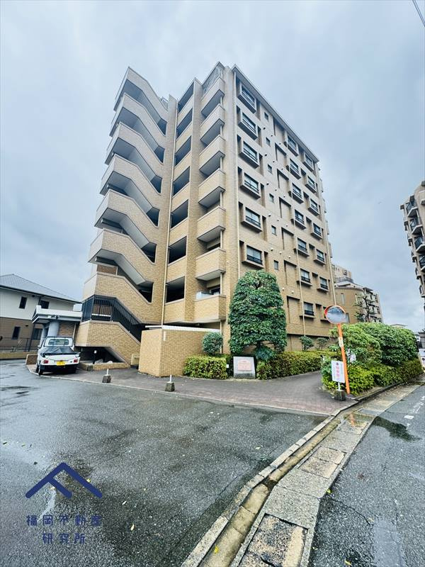 JGMヴェルデガーデン春日クォーレ館の外観