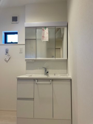 【独立洗面台】 | 浜町一戸建て