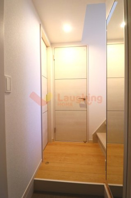 【玄関】 | モアメゾン中央公園前