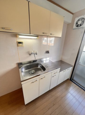 【キッチン】 | 丸忠ビル | キッチンでお料理をお楽しみください