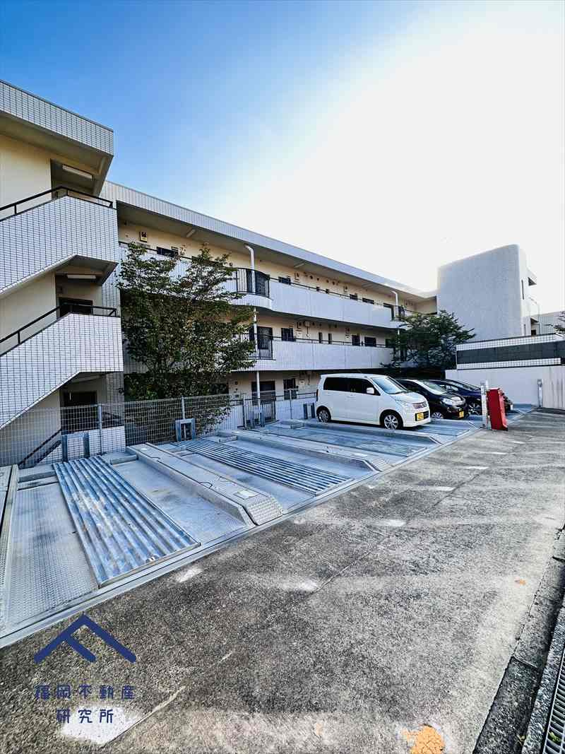 第31プリンスマンション寺塚の外観