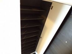 【玄関】 | ラファセ美野島 | 別号室の写真になります。現況優先。