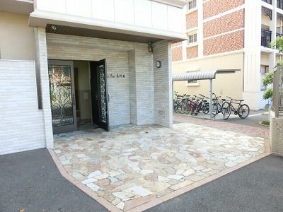 【エントランス】 | ラファセ美野島
