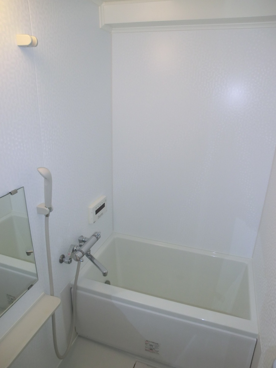 月村マンションNo.11の浴室