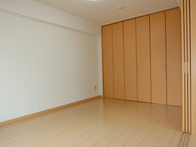 月村マンションNo.11の洋室