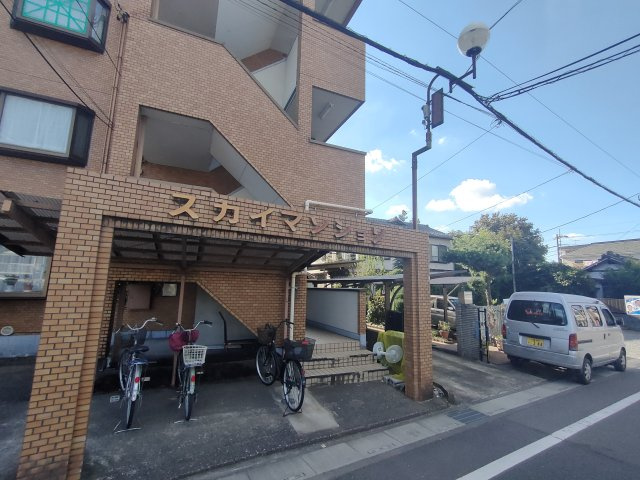 スカイマンションのエントランス|清潔なエントランスです