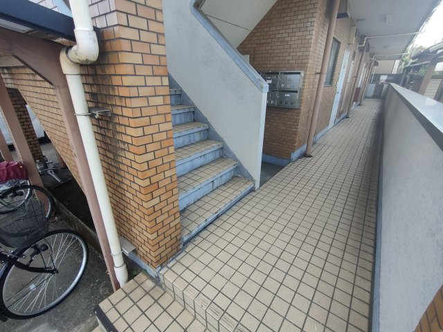 スカイマンションのロビー