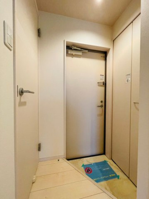 【玄関】 | ヴィサージュ井尻 | 別号室の写真になります。現況優先。