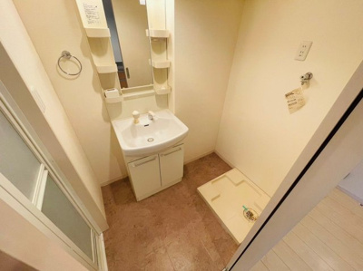 【独立洗面台】 | ヴィサージュ井尻 | 別号室の写真になります。現況優先。
