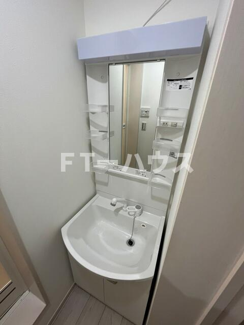 Ｈｘ　Ｓｈｉｎｋｅｍｉｇａｗａの洗面所|別部屋参考写真