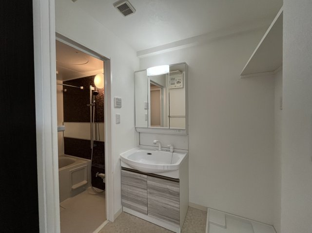 GRANDUKE千代田regaria｜名古屋市の賃貸ならMy賃貸の独立洗面台|GRANDUKE千代田regaria