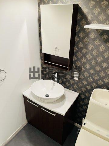 仲介手数料0円！ブランノワール本陣　S棟の洗面所