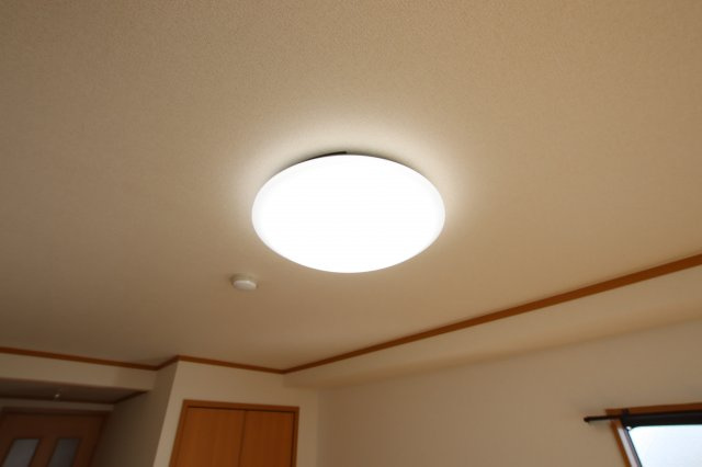 【設備】 | プリンスコート | 照明器具