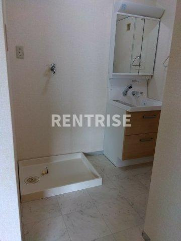 ファミール高畑 Ａの洗面所