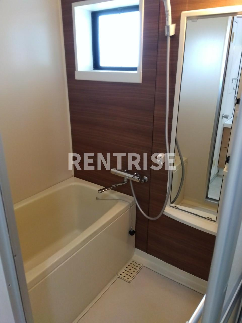 ファミール高畑 Ａの浴室