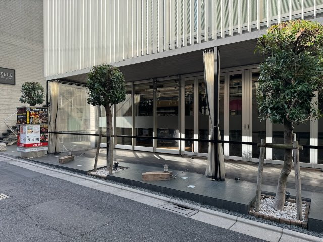 URAWAポラムビルディングの外観