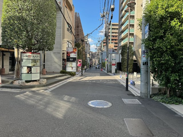 URAWAポラムビルディングの周辺