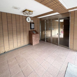 【エントランス】