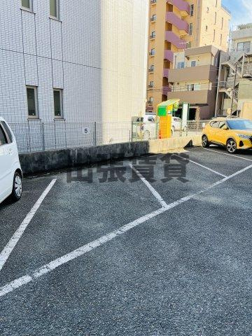 仲介手数料0円！三鈴ノールの駐車場