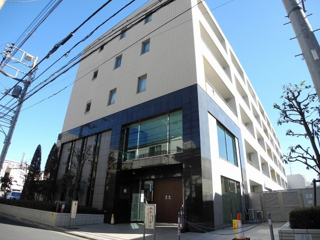 プレジール新宿大久保の外観