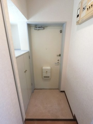 【玄関】 | 誠矢ビル