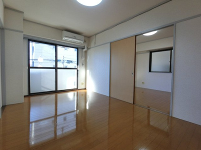 【居間・リビング】 | 誠矢ビル