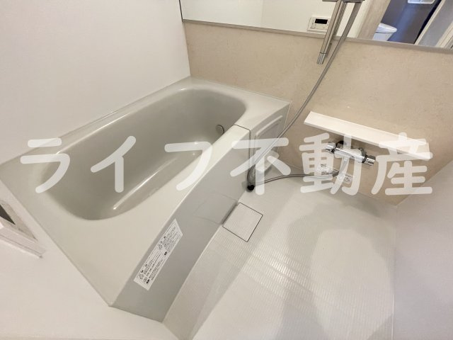 ムーンヒルズ大阪の浴室|コンパクトで使いやすいお風呂です