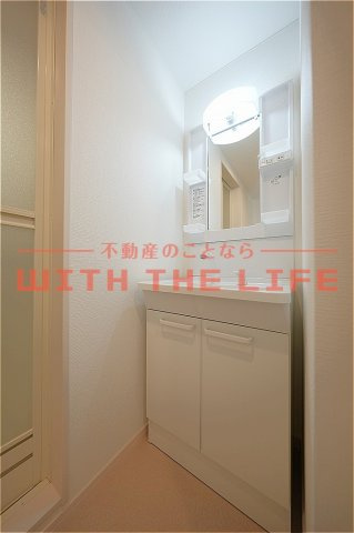 モアメゾン中央公園前【キャッシュバック対象物件】の独立洗面台|独立洗面化粧台が付いています