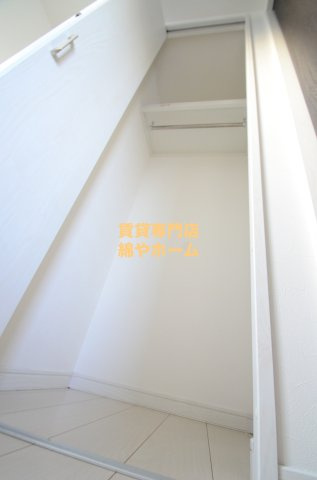 大阪市西成区千本中２丁目のアパートの収納|収納豊富です