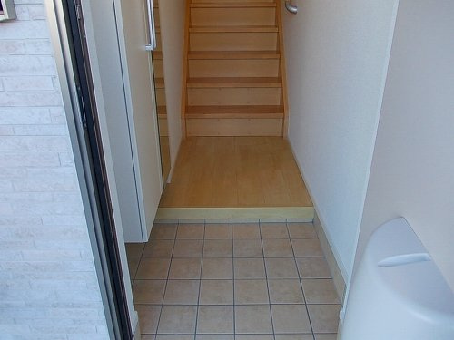 ソレイユ東姫路の玄関