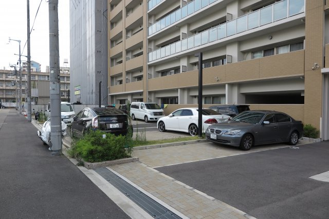 ソルグランデの駐車場