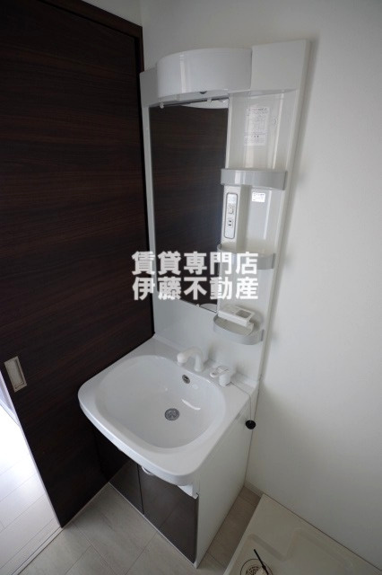 ArtizA浅間町の洗面所