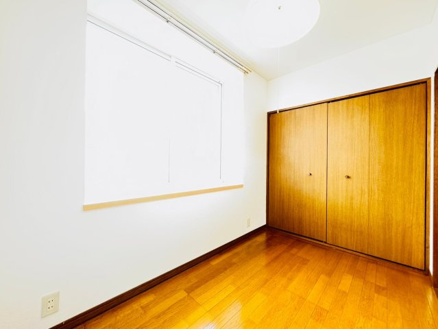 【寝室】 | アークコート北41条Ⅱ | 落ち着いた色調の寝室です