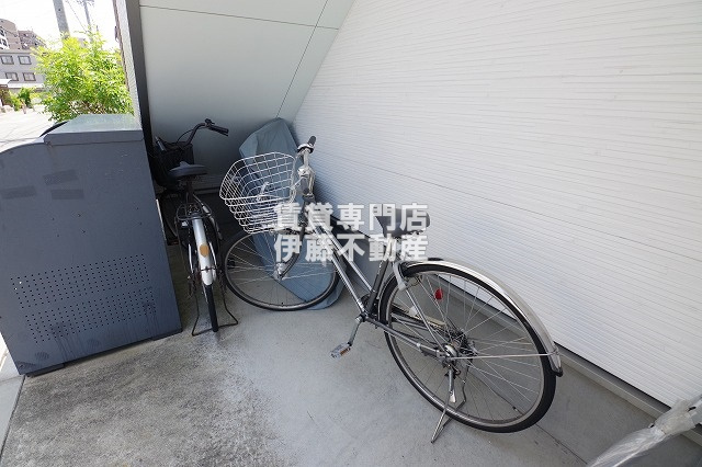 僚蘭舎の駐車場