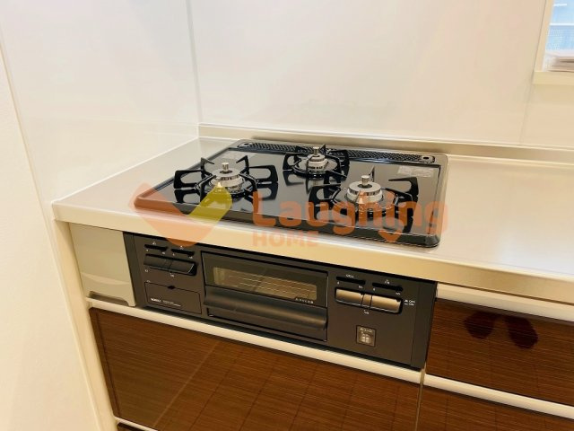 メゾンシュクレのキッチン|きれいなキッチンです※別号室のお写真になります。