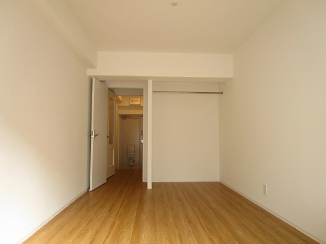 第2山長ビルの洋室|スタンダードな洋室です